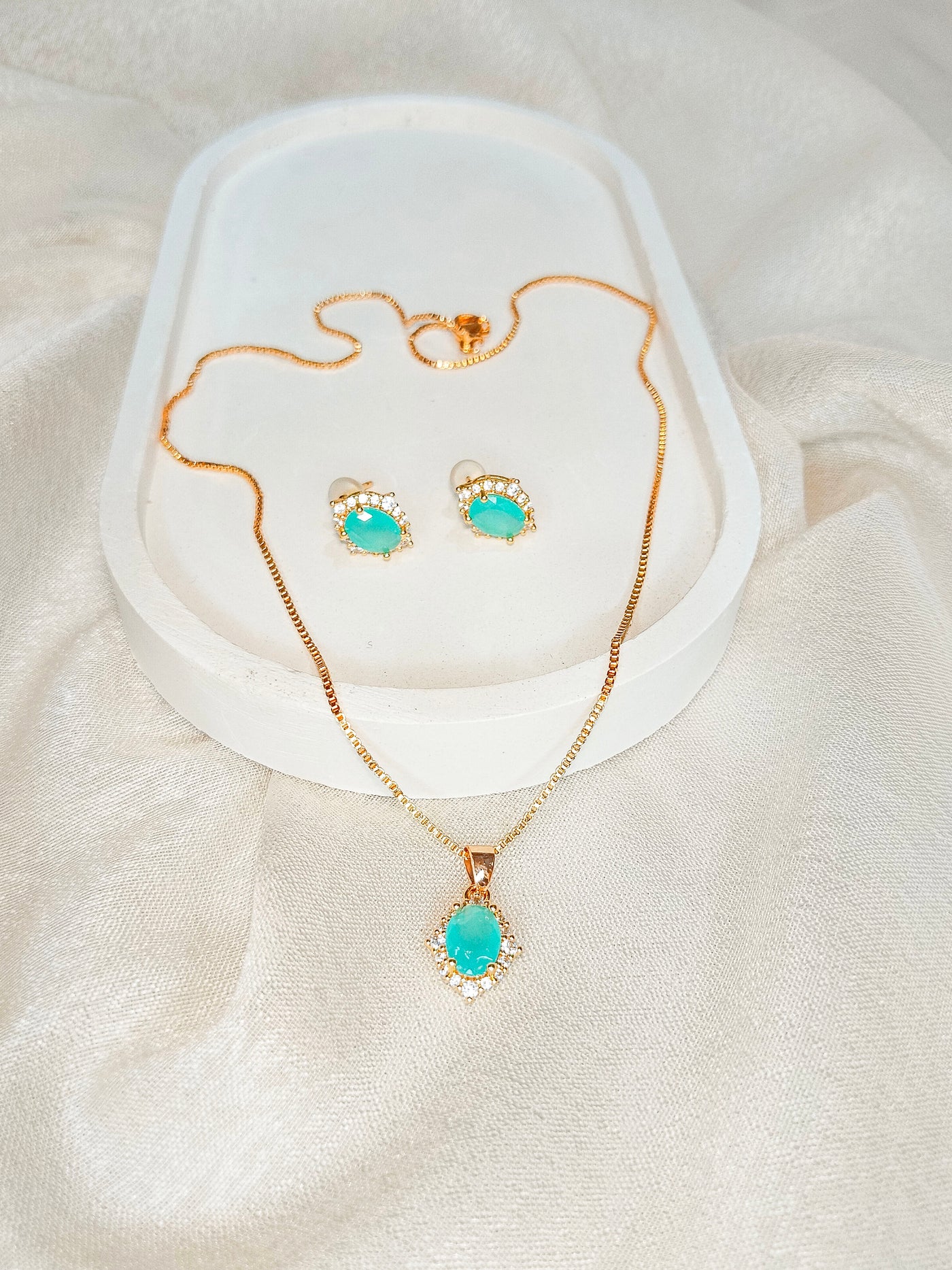 Divina Charm Set – by Elviera