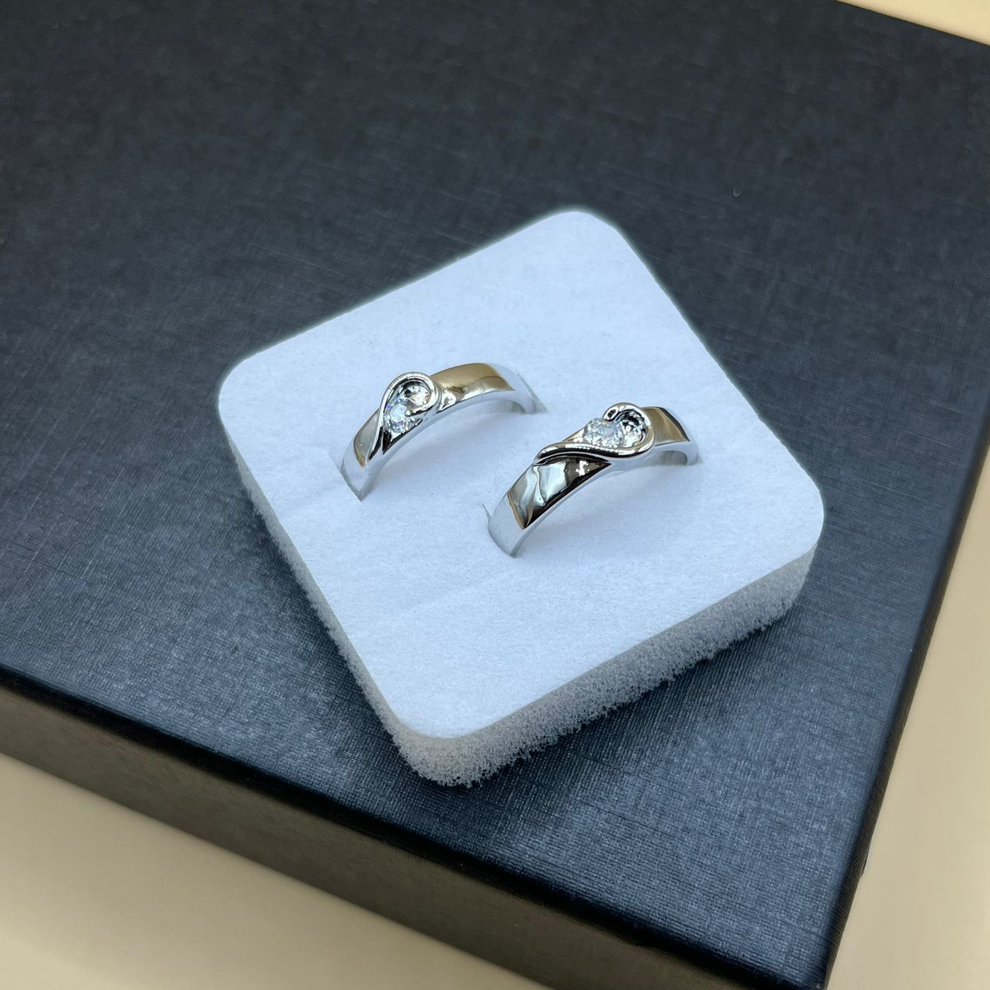 Elegant Adjustable Couple Rings – Heart-Inspired Silver Bands